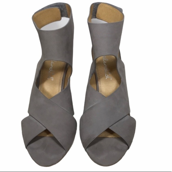 Splendid Jerry Gray Leather Strappy Stacked Block Heel Dress Sandals Size 8.5 - Picture 2 of 9